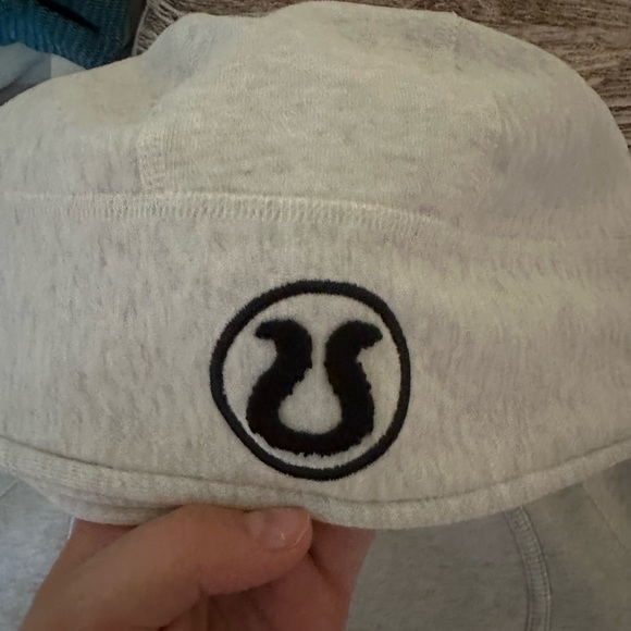 Lululemon scuba sweater - Picture 2 of 5